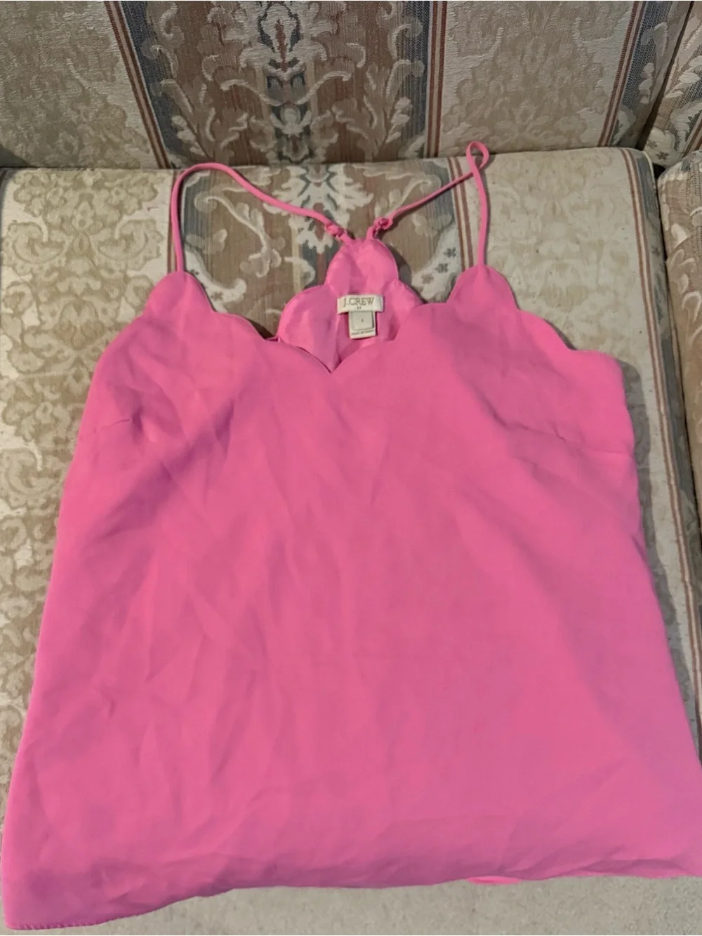 J crew pink polyester scalloped fully lined camisole